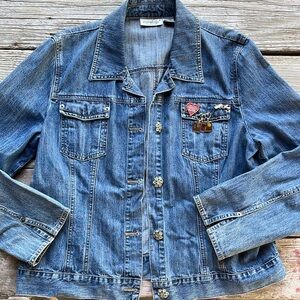 Vintage Jeanology Denim Jacket w/ Pins